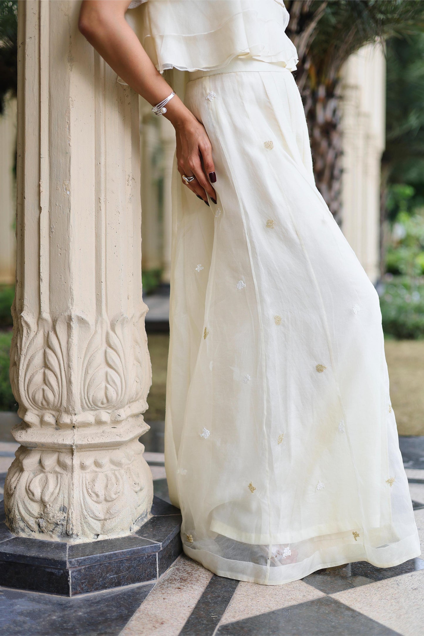 IVORY LAYERED ENSEMBLE