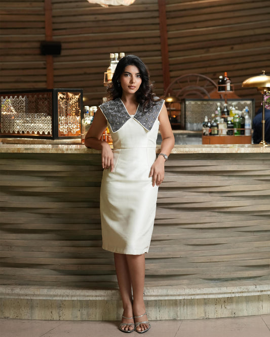 IVORY COLLAR DRESS